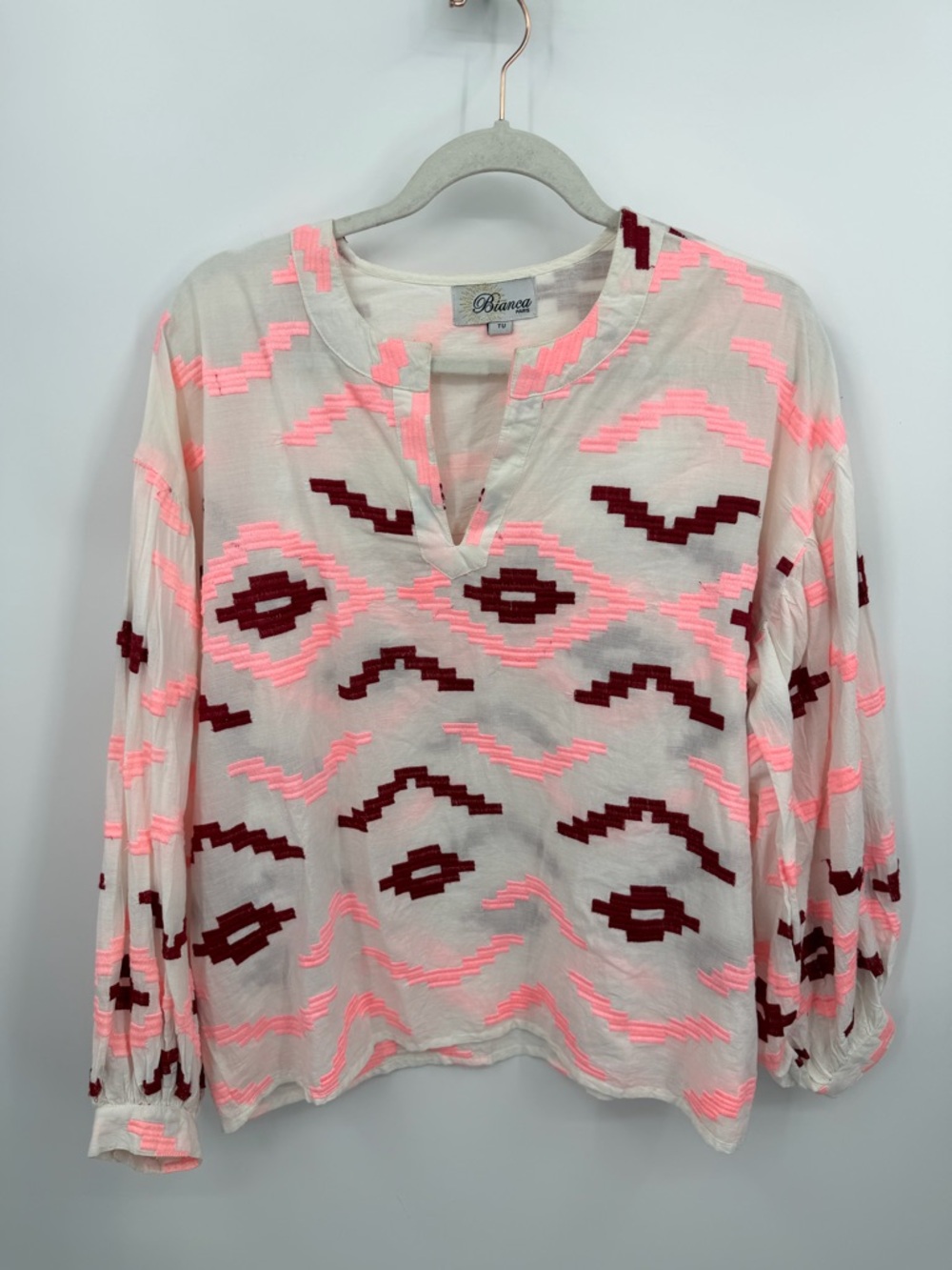 bianca paris embroidered top pink red geometric sz one size‎ modern boho resort